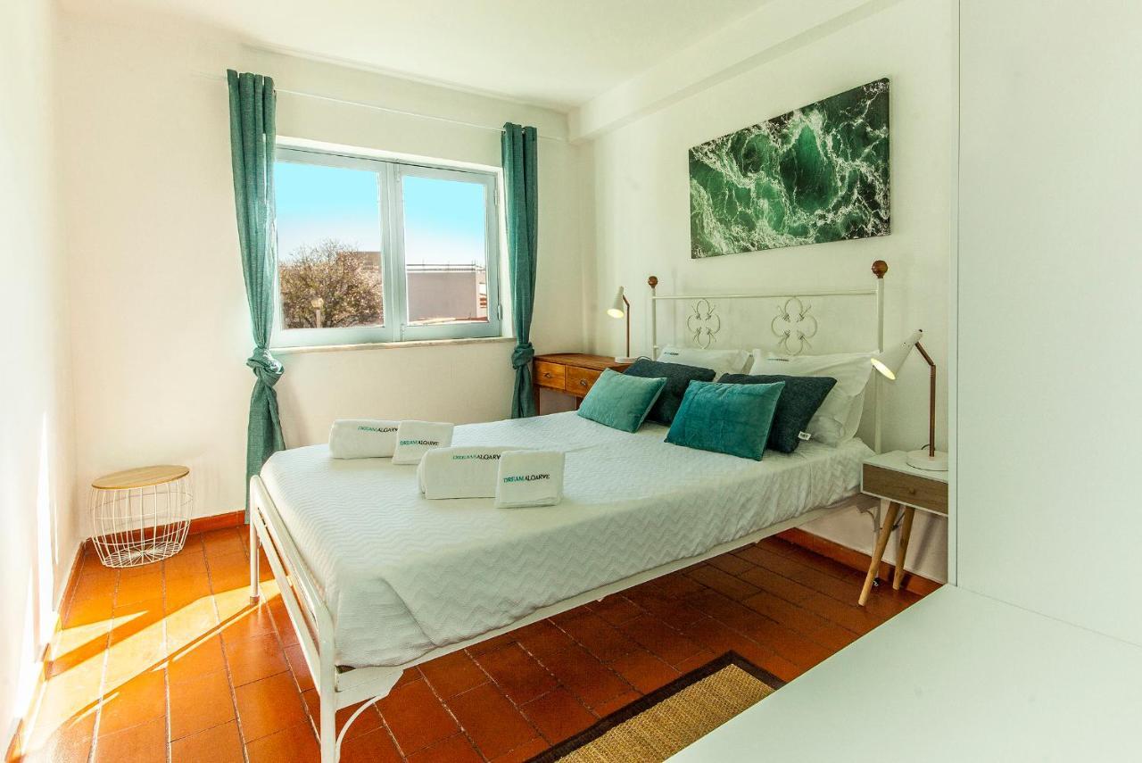 B20 - Sun And Pool Apartment Lagos Kültér fotó